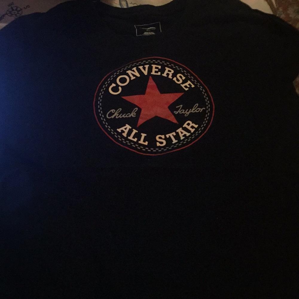 Converse All Stars Shirt. XL
